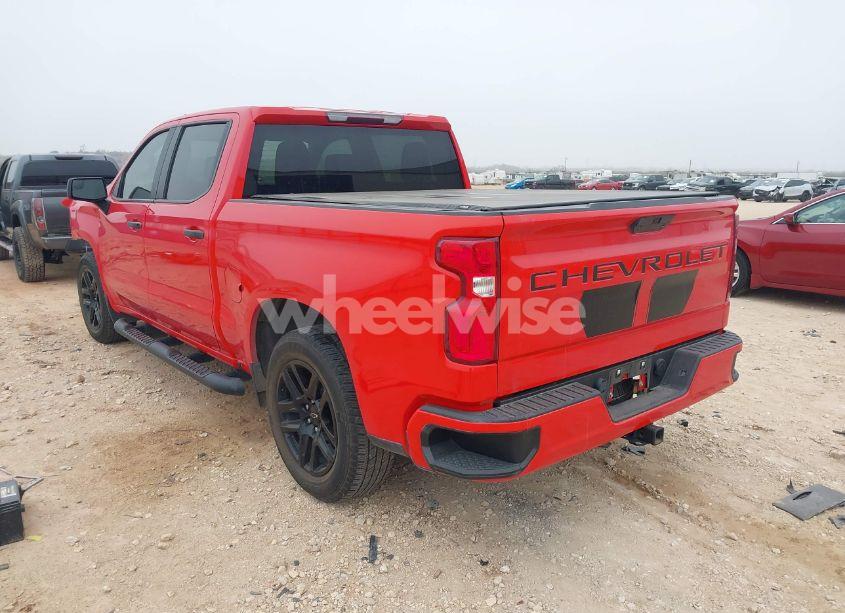 Photo 3 of 2021 Chevrolet Silverado 1500 2WD SHORT BED CUSTOM (VIN 1GCPWBEK7MZ319707)