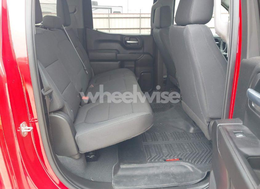 Photo 8 of 2021 Chevrolet Silverado 1500 2WD SHORT BED CUSTOM (VIN 1GCPWBEK7MZ319707)