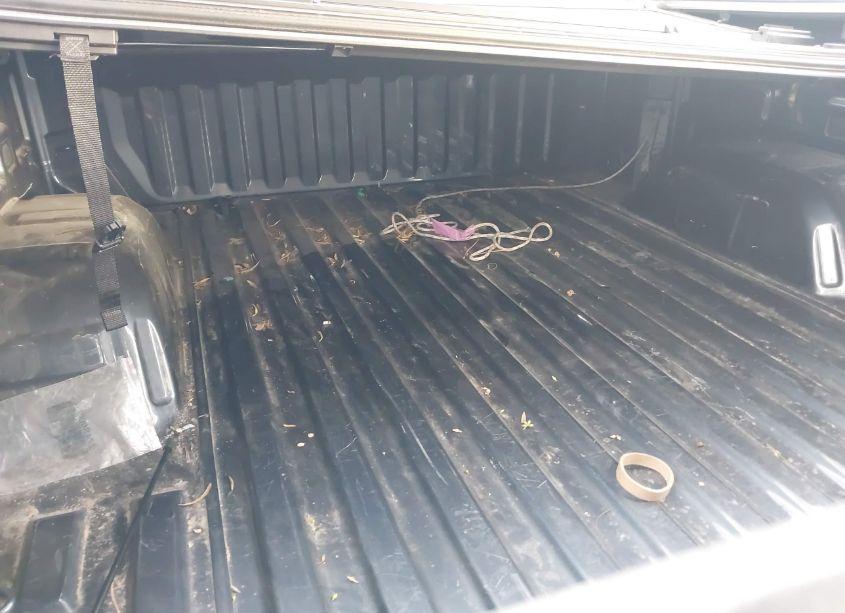 Photo 21 of 2021 Chevrolet Silverado 1500 2WD SHORT BED CUSTOM (VIN 1GCPWBEK9MZ381271)