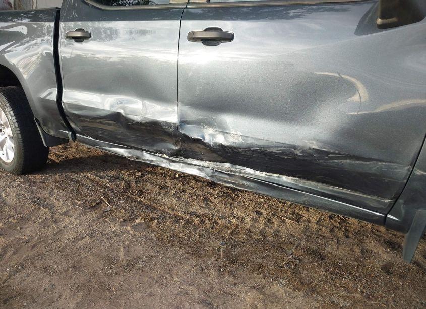 Photo 6 of 2021 Chevrolet Silverado 1500 2WD SHORT BED CUSTOM (VIN 1GCPWBEK9MZ381271)