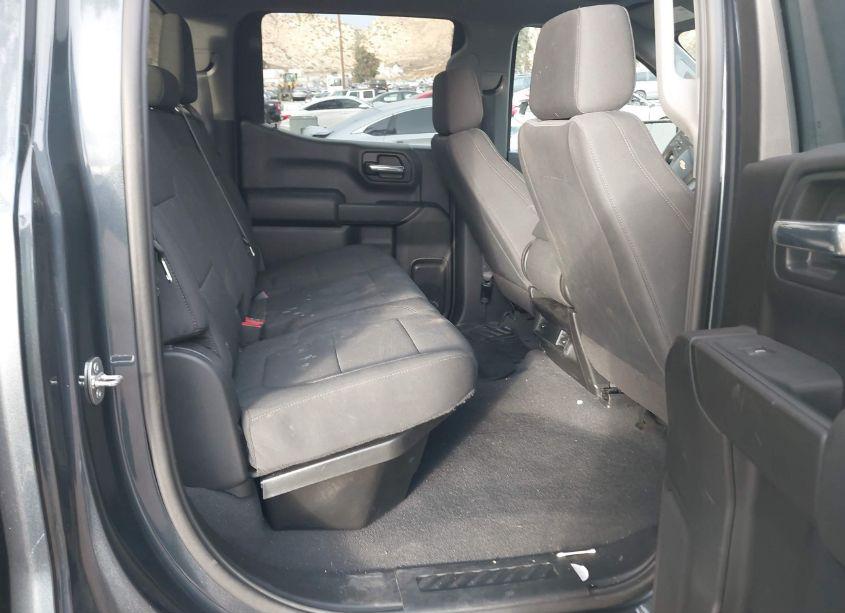 Photo 8 of 2021 Chevrolet Silverado 1500 2WD SHORT BED CUSTOM (VIN 1GCPWBEK9MZ381271)