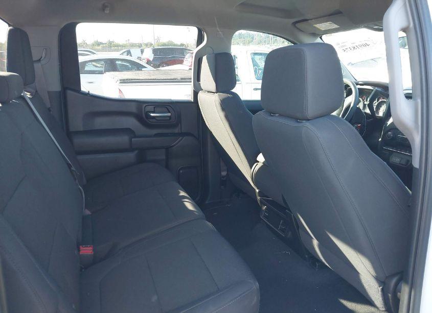 Photo 8 of 2021 Chevrolet Silverado 1500 2WD SHORT BED CUSTOM (VIN 1GCPWBEKXMZ448279)