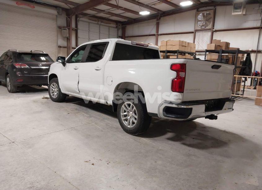 Photo 3 of 2020 Chevrolet Silverado 1500 2WD SHORT BED LT (VIN 1GCPWCED1LZ101767)