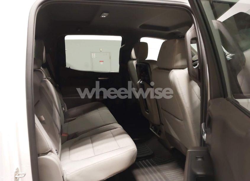 Photo 8 of 2020 Chevrolet Silverado 1500 2WD SHORT BED LT (VIN 1GCPWCED1LZ101767)