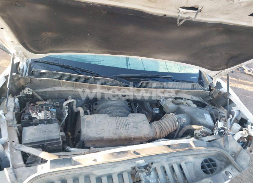 Photo 10 of 2021 Chevrolet Silverado 1500 (VIN 1GCPWCED4MZ232077)