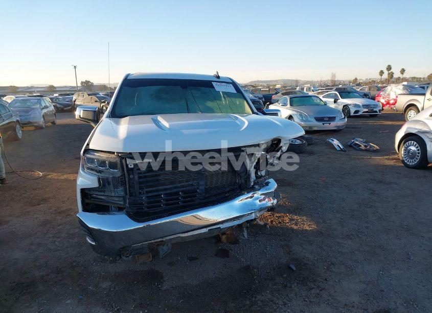 Photo 12 of 2021 Chevrolet Silverado 1500 (VIN 1GCPWCED4MZ232077)