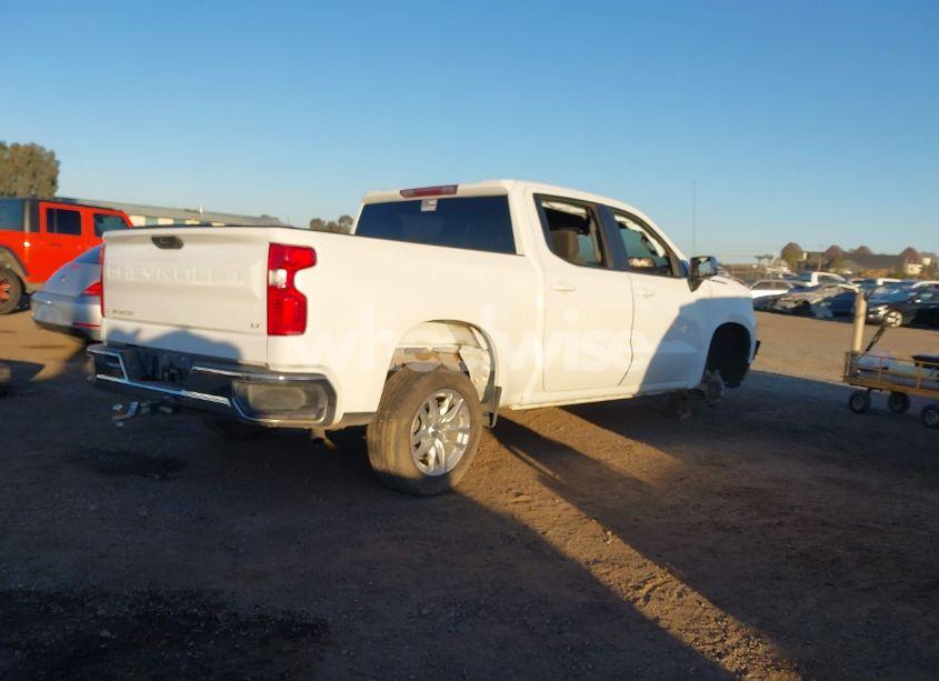Photo 4 of 2021 Chevrolet Silverado 1500 (VIN 1GCPWCED4MZ232077)