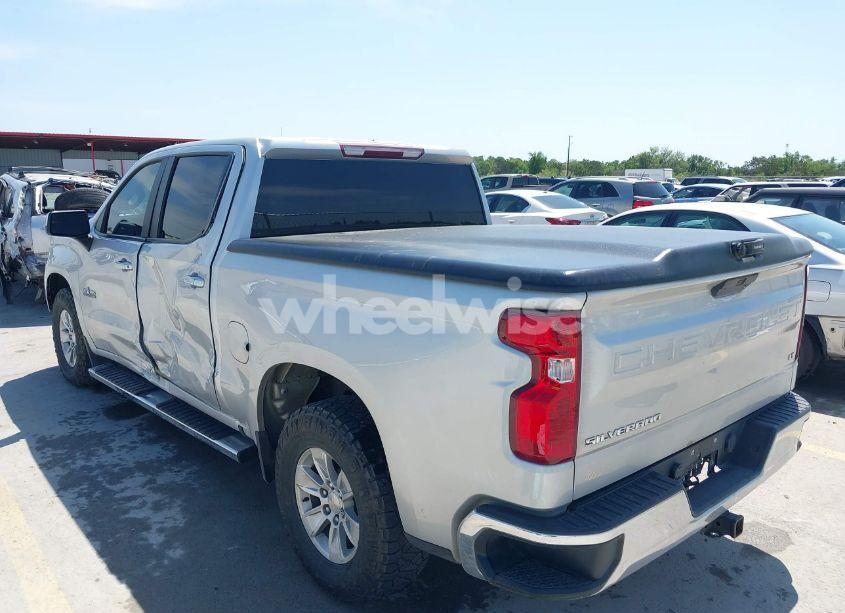 Photo 3 of 2021 Chevrolet Silverado 1500 (VIN 1GCPWCED7MZ181562)