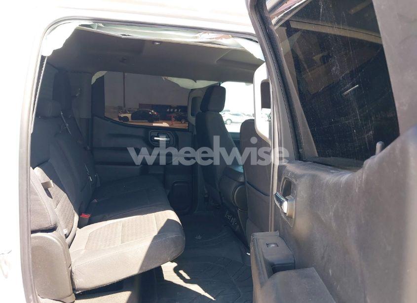 Photo 8 of 2021 Chevrolet Silverado 1500 (VIN 1GCPWCED7MZ181562)