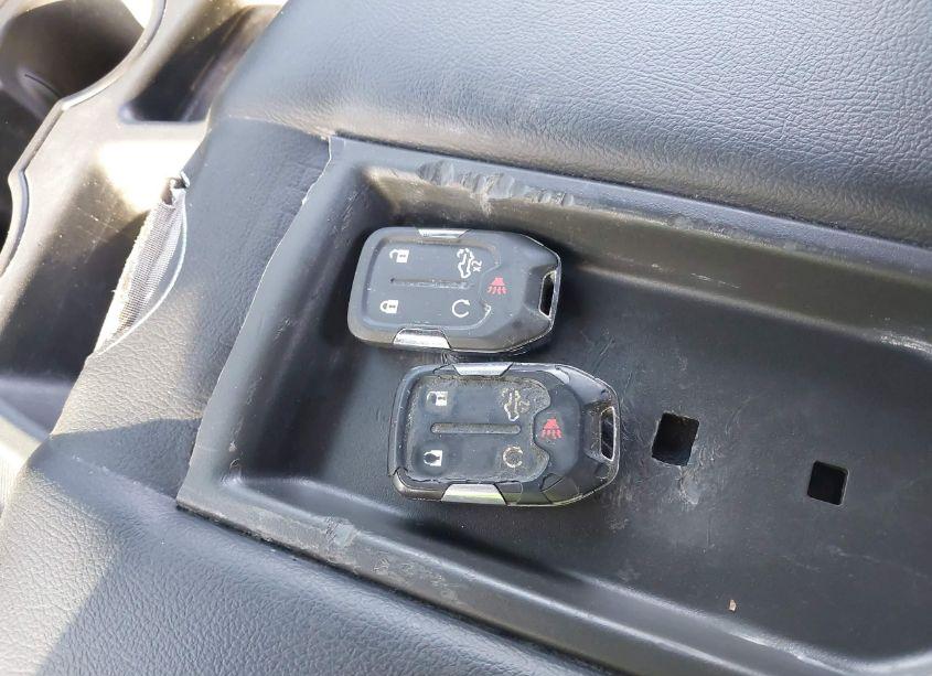 Photo 11 of 2022 Chevrolet Silverado 1500 LTD (VIN 1GCPWCED9NZ171388)