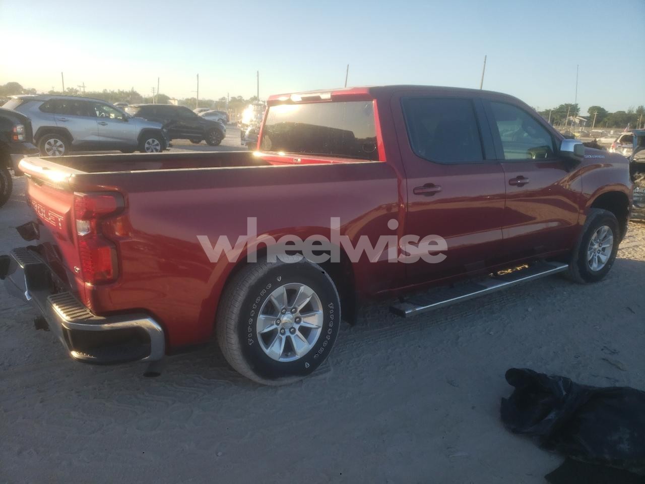 Photo 3 of 2022 CHEVROLET SILVERADO LTD C1500 LT (VIN 1GCPWCEK9NZ138518)