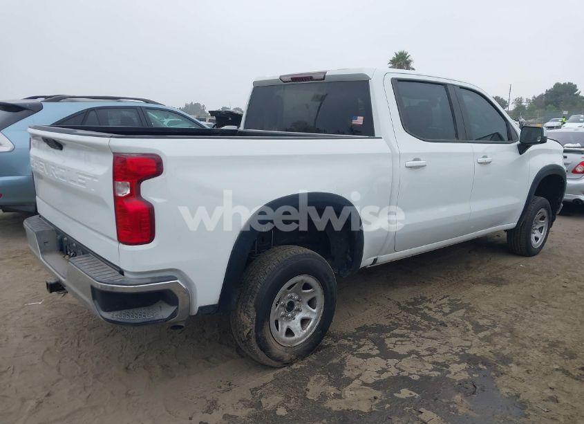 Photo 4 of 2021 Chevrolet Silverado 1500 2WD SHORT BED LT (VIN 1GCPWCET0MZ292316)