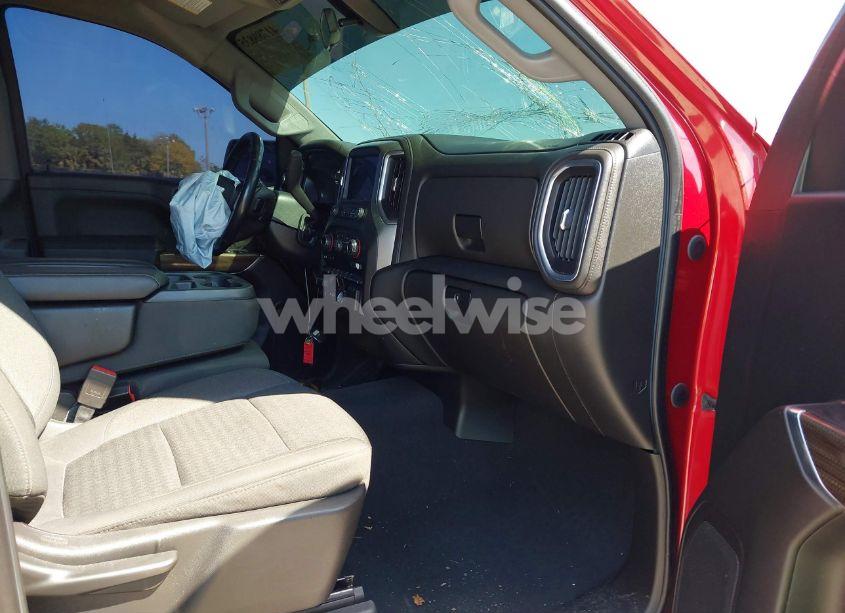 Photo 5 of 2021 Chevrolet Silverado 1500 2WD SHORT BED LT (VIN 1GCPWCET7MZ350373)