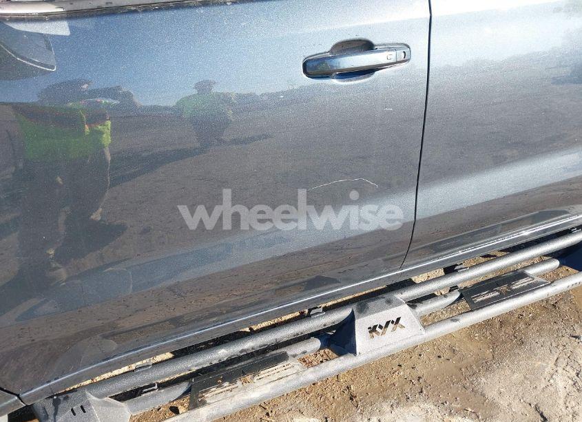 Photo 6 of 2021 Chevrolet Silverado 1500 2WD SHORT BED RST (VIN 1GCPWDED3MZ426783)