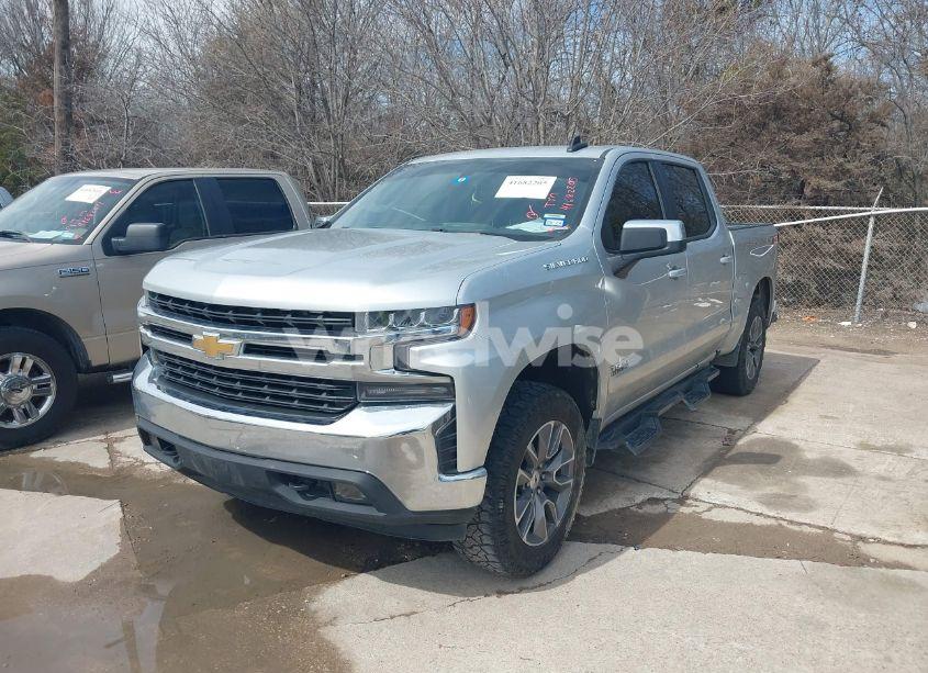 Photo 2 of 2019 Chevrolet Silverado 1500 RST (VIN 1GCPWDED4KZ142334)