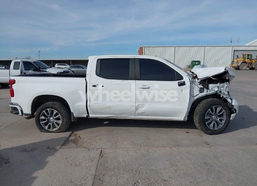 Photo 12 of 2021 Chevrolet Silverado 1500 (VIN 1GCPWDED6MZ109368)