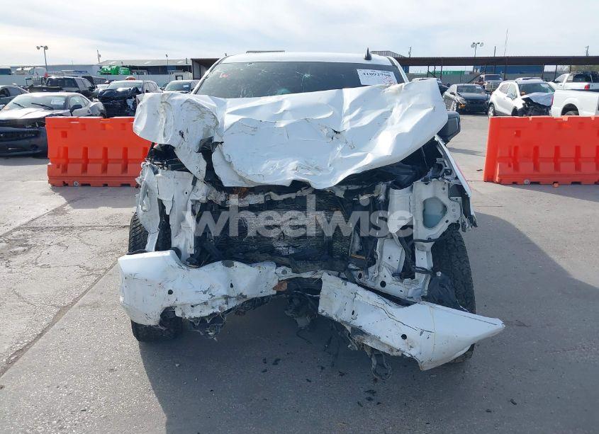 Photo 6 of 2021 Chevrolet Silverado 1500 (VIN 1GCPWDED6MZ109368)