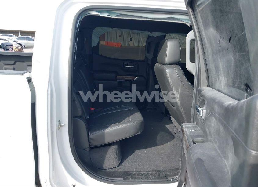 Photo 8 of 2021 Chevrolet Silverado 1500 (VIN 1GCPWDED6MZ109368)