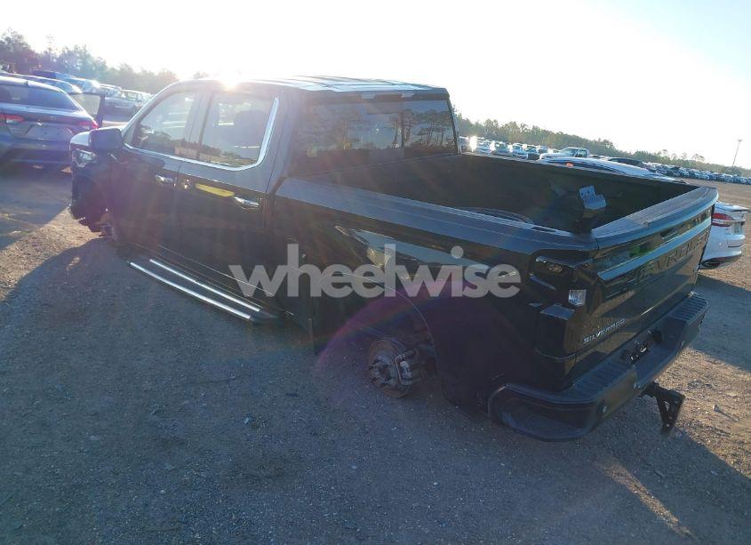 Photo 3 of 2019 Chevrolet Silverado 1500 LTZ (VIN 1GCPWEEDXKZ115175)