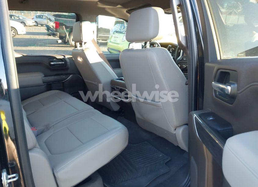 Photo 8 of 2019 Chevrolet Silverado 1500 LTZ (VIN 1GCPWEEDXKZ115175)