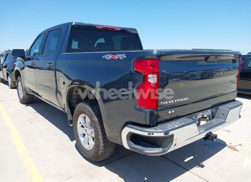 Photo 3 of 2019 Chevrolet Silverado 1500 WORK TRUCK (VIN 1GCPYAEH0KZ421243)