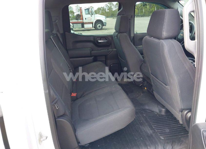 Photo 8 of 2019 Chevrolet Silverado 1500 WORK TRUCK (VIN 1GCPYAEH6KZ369617)