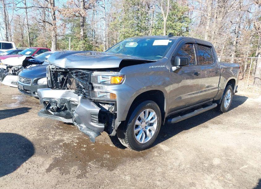 Photo 2 of 2020 Chevrolet Silverado 1500 4WD SHORT BED CUSTOM (VIN 1GCPYBEH0LZ340475)