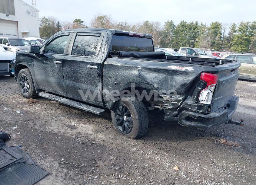 Photo 3 of 2021 Chevrolet Silverado 1500 4WD SHORT BED CUSTOM (VIN 1GCPYBEH3MZ171294)
