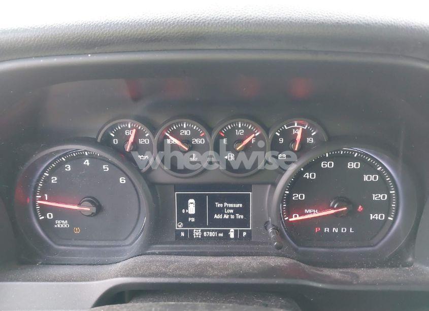 Photo 7 of 2021 Chevrolet Silverado 1500 4WD SHORT BED CUSTOM (VIN 1GCPYBEH3MZ171294)