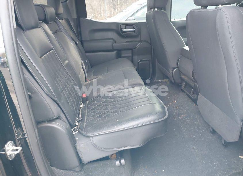 Photo 8 of 2021 Chevrolet Silverado 1500 4WD SHORT BED CUSTOM (VIN 1GCPYBEH3MZ171294)
