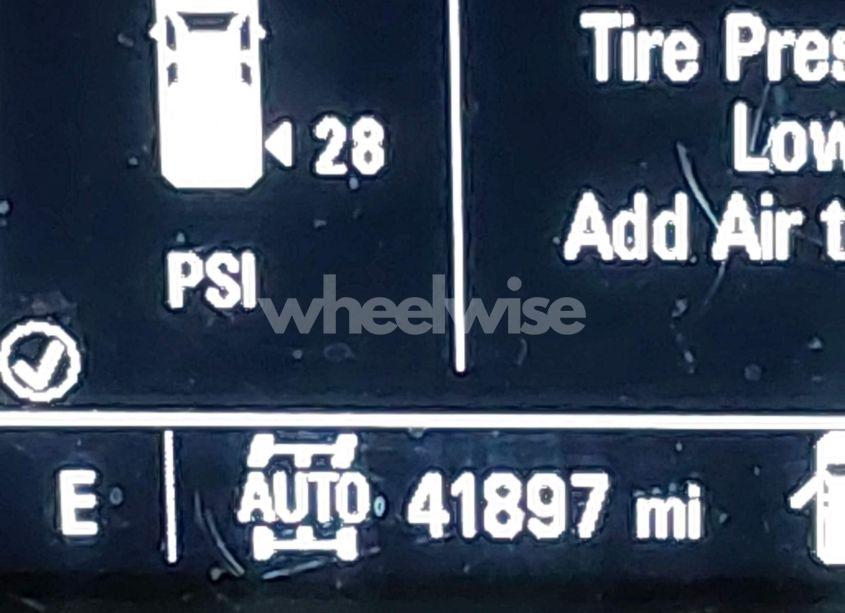 Photo 15 of 2020 Chevrolet Silverado 1500 4WD SHORT BED CUSTOM (VIN 1GCPYBEH6LZ139471)