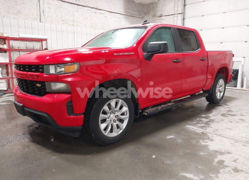 Photo 2 of 2020 Chevrolet Silverado 1500 4WD SHORT BED CUSTOM (VIN 1GCPYBEH6LZ139471)