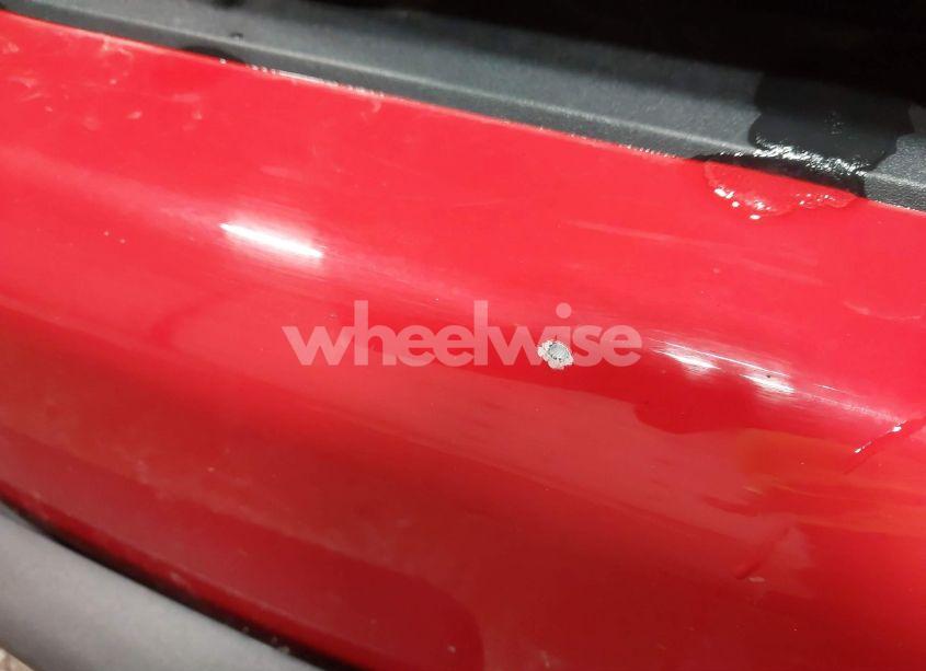 Photo 6 of 2020 Chevrolet Silverado 1500 4WD SHORT BED CUSTOM (VIN 1GCPYBEH6LZ139471)