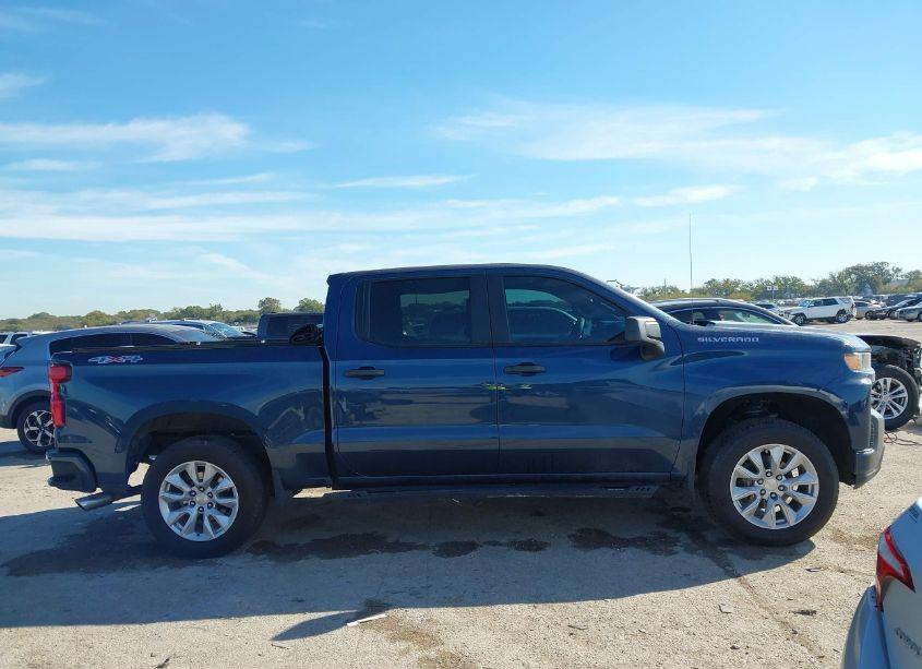 Photo 13 of 2019 Chevrolet Silverado 1500 CUSTOM (VIN 1GCPYBEH7KZ380809)