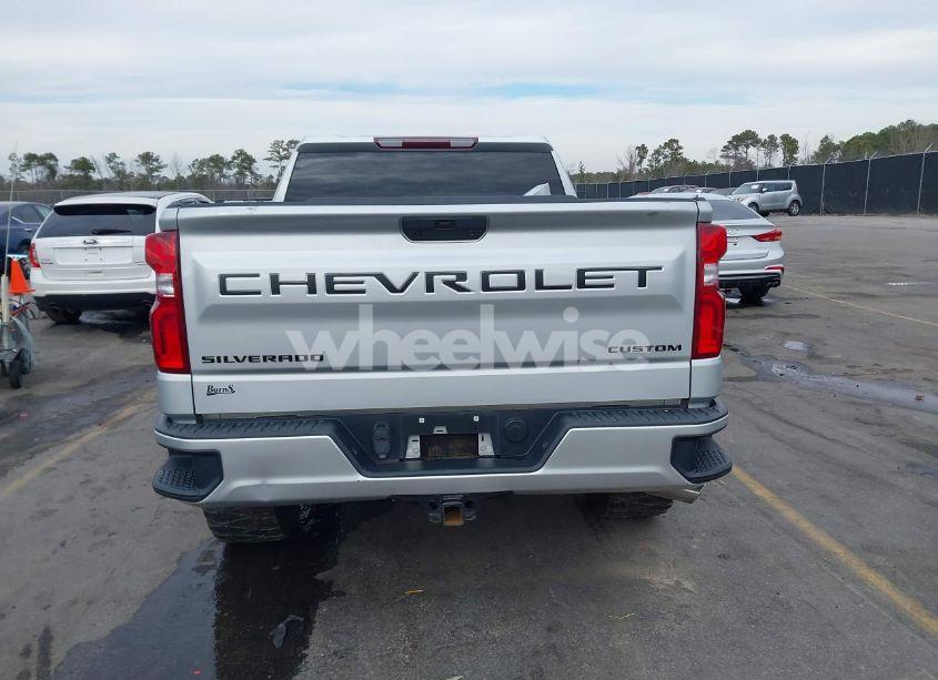 Photo 16 of 2020 Chevrolet Silverado 1500 4WD SHORT BED CUSTOM (VIN 1GCPYBEH7LZ299990)