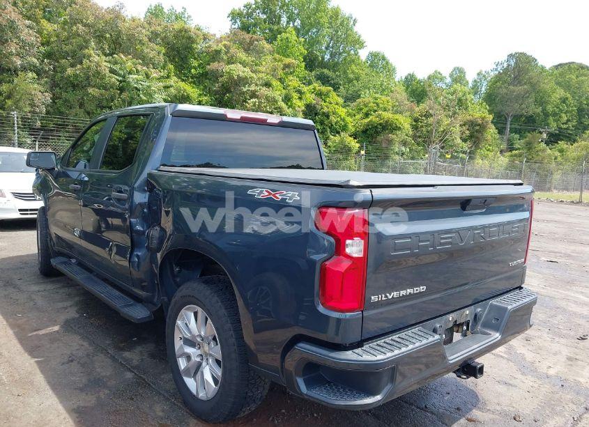 Photo 3 of 2020 Chevrolet Silverado 1500 4WD SHORT BED CUSTOM (VIN 1GCPYBEH8LZ206345)