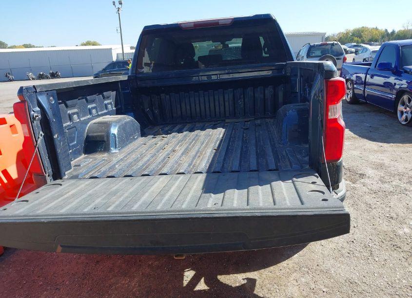 Photo 17 of 2019 Chevrolet Silverado 1500 CUSTOM (VIN 1GCPYBEHXKZ223288)