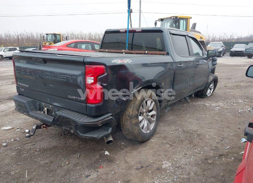 Photo 4 of 2020 Chevrolet Silverado 1500 4WD SHORT BED CUSTOM (VIN 1GCPYBEHXLZ299126)