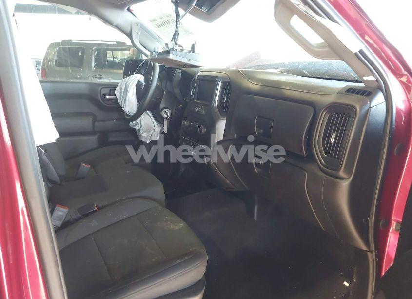 Photo 5 of 2020 Chevrolet Silverado 1500 4WD SHORT BED CUSTOM (VIN 1GCPYBEHXLZ317401)