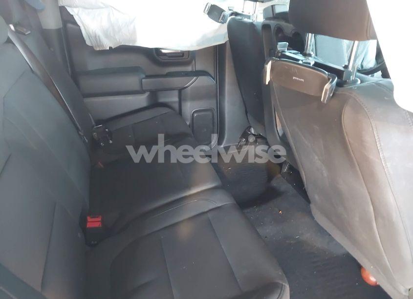 Photo 8 of 2020 Chevrolet Silverado 1500 4WD SHORT BED CUSTOM (VIN 1GCPYBEHXLZ317401)