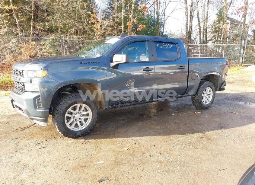 Photo 2 of 2021 Chevrolet Silverado 1500 CUSTOM (VIN 1GCPYBEK0MZ407993)