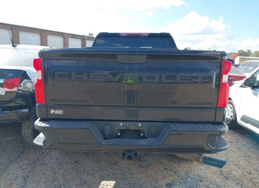 Photo 17 of 2021 Chevrolet Silverado 1500 4WD SHORT BED CUSTOM/4WD STANDARD BED CUSTOM (VIN 1GCPYBEK1MZ257179)
