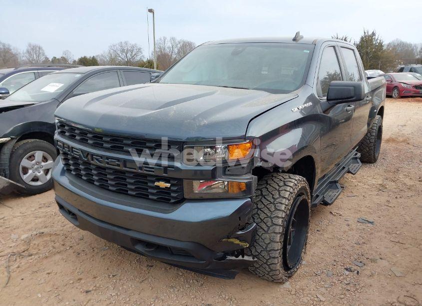 Photo 2 of 2021 Chevrolet Silverado 1500 4WD SHORT BED CUSTOM (VIN 1GCPYBEK1MZ361509)