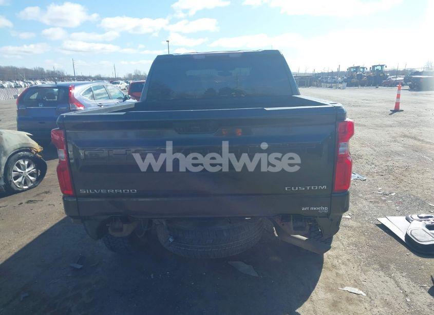 Photo 16 of 2021 Chevrolet Silverado 1500 (VIN 1GCPYBEK3MZ200028)