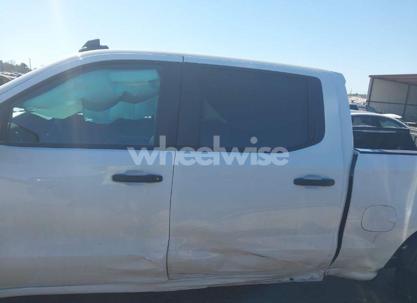 Photo 13 of 2021 Chevrolet Silverado 1500 4WD SHORT BED CUSTOM (VIN 1GCPYBEK4MZ261632)