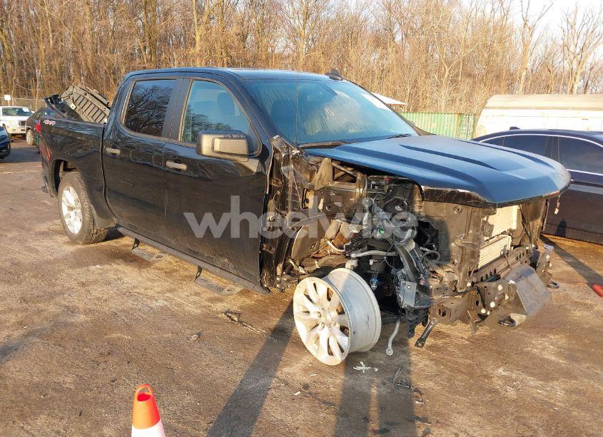 2022 Chevrolet Silverado 1500 LTD 4WD SHORT BED CUSTOM (VIN 1GCPYBEK4NZ153285) main photo