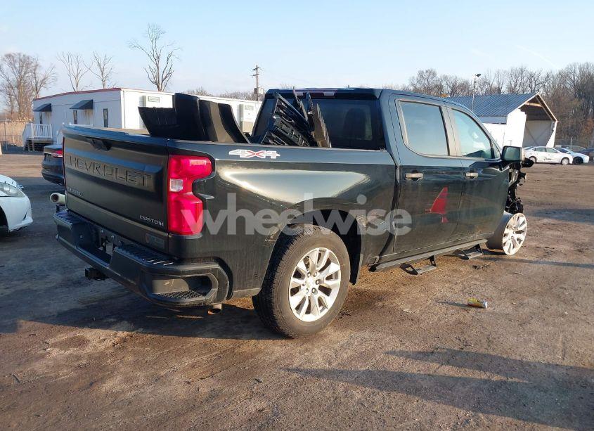 Photo 4 of 2022 Chevrolet Silverado 1500 LTD 4WD SHORT BED CUSTOM (VIN 1GCPYBEK4NZ153285)