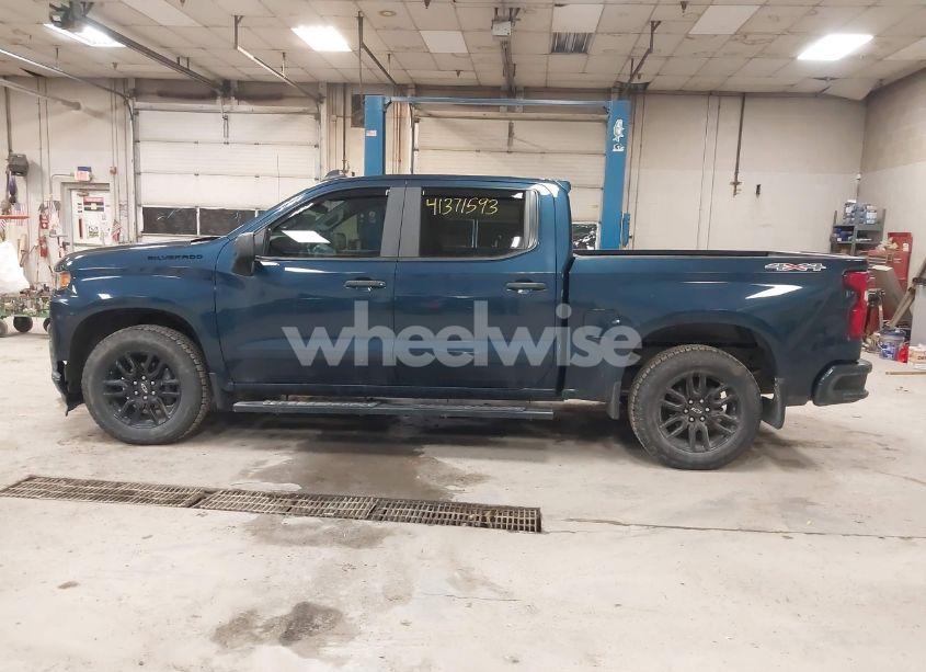 Photo 14 of 2020 Chevrolet Silverado 1500 4WD SHORT BED CUSTOM (VIN 1GCPYBEK7LZ181031)