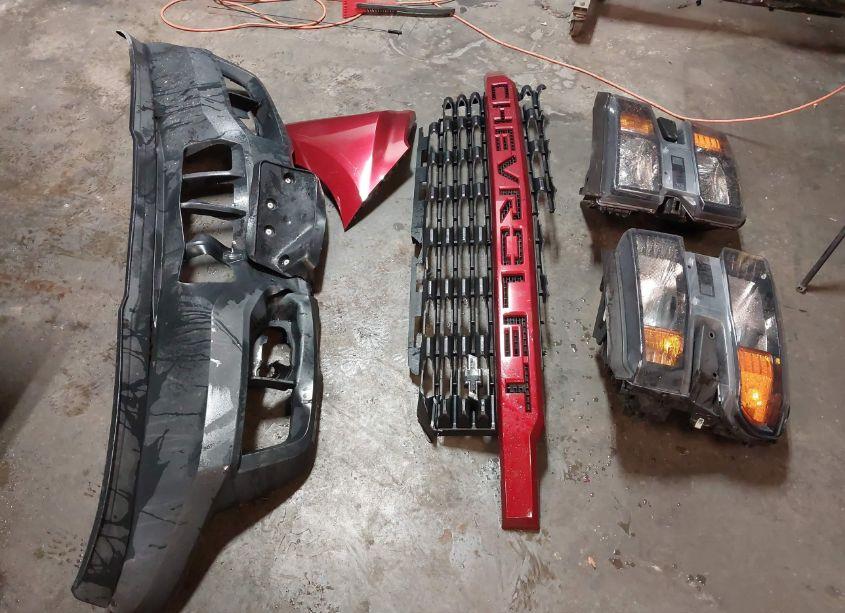 Photo 12 of 2020 Chevrolet Silverado 1500 4WD SHORT BED CUSTOM (VIN 1GCPYBEK7LZ305525)