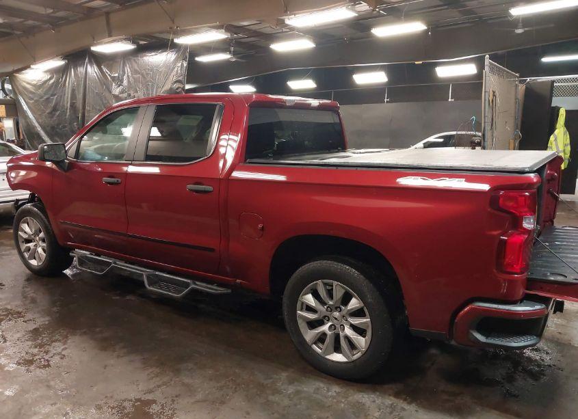 Photo 3 of 2020 Chevrolet Silverado 1500 4WD SHORT BED CUSTOM (VIN 1GCPYBEK7LZ305525)